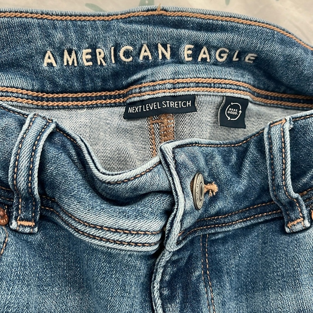 American Eagle stretch boot cut jeans like new size 10